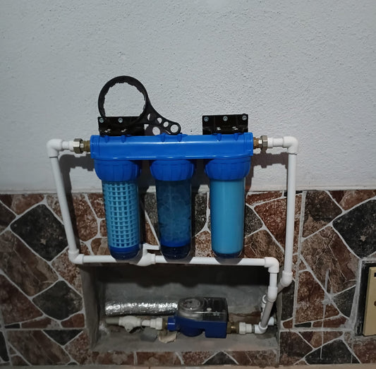 Ev Tipi Su Saati Yumuşatma Cihazı – Kireçsiz Su, Uzun Ömürlü Tesisat